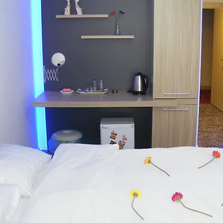 Appart hôtel Kat11 *