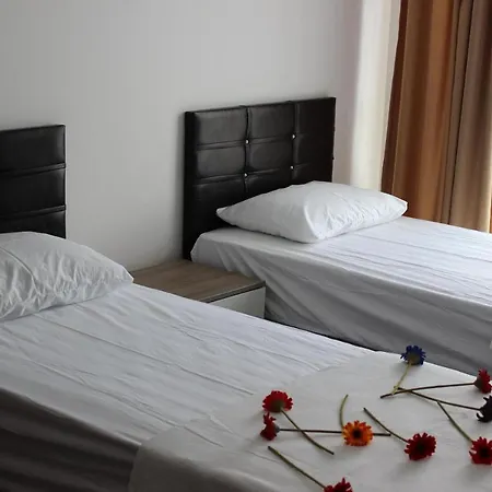 Kat11 Aparthotel